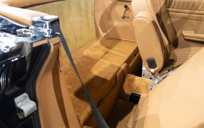 Mercedes-Benz SL cena 159900 przebieg: 201590, rok produkcji 1987 z Brzeszcze małe 742